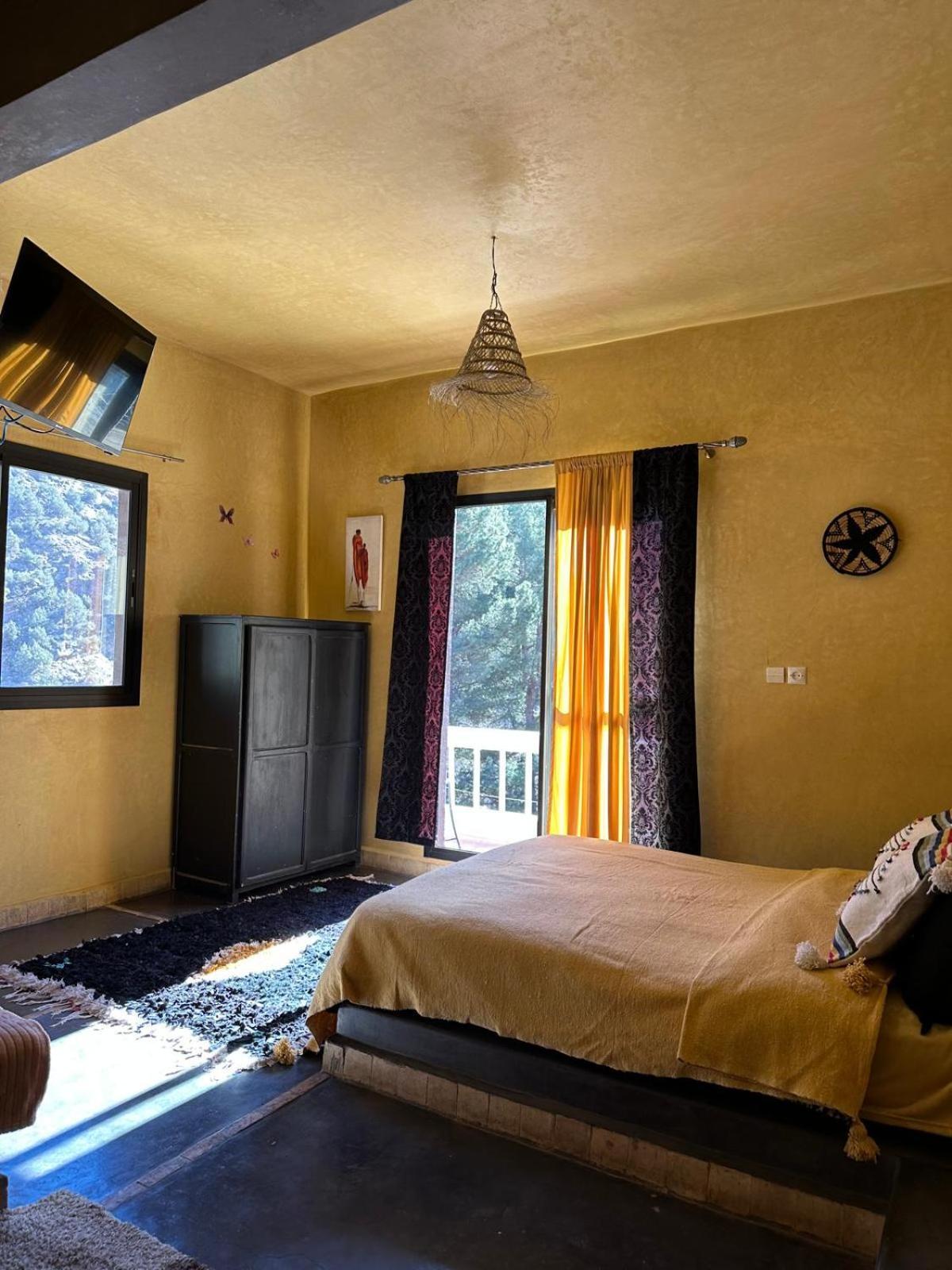 Atlas Tigmi Ourika Buitenkant foto