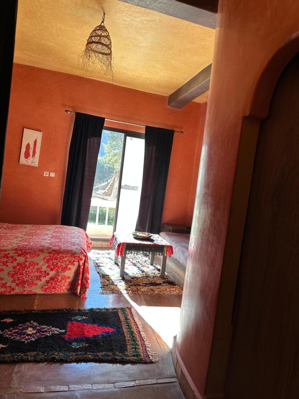 Atlas Tigmi Ourika Buitenkant foto